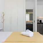Luxury Mikonos بيت للعطل كالافاتيس