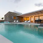 Luxury Mikonos بيت للعطل كالافاتيس