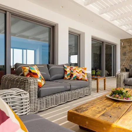 Luxury Mikonos Kalafatis